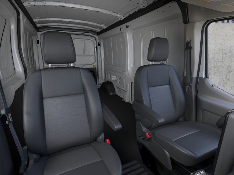 2025 Ford Transit photo 7