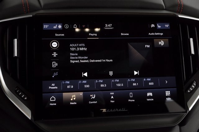 2024 Maserati Ghibli Modena photo 3