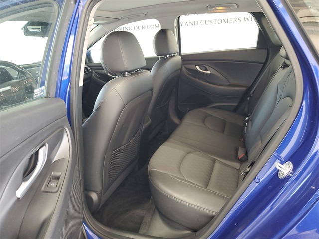 2019 Hyundai Elantra GT Base photo 24