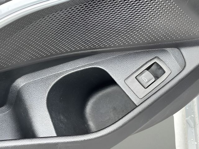 2019 Bmw 330i Sedan photo 30