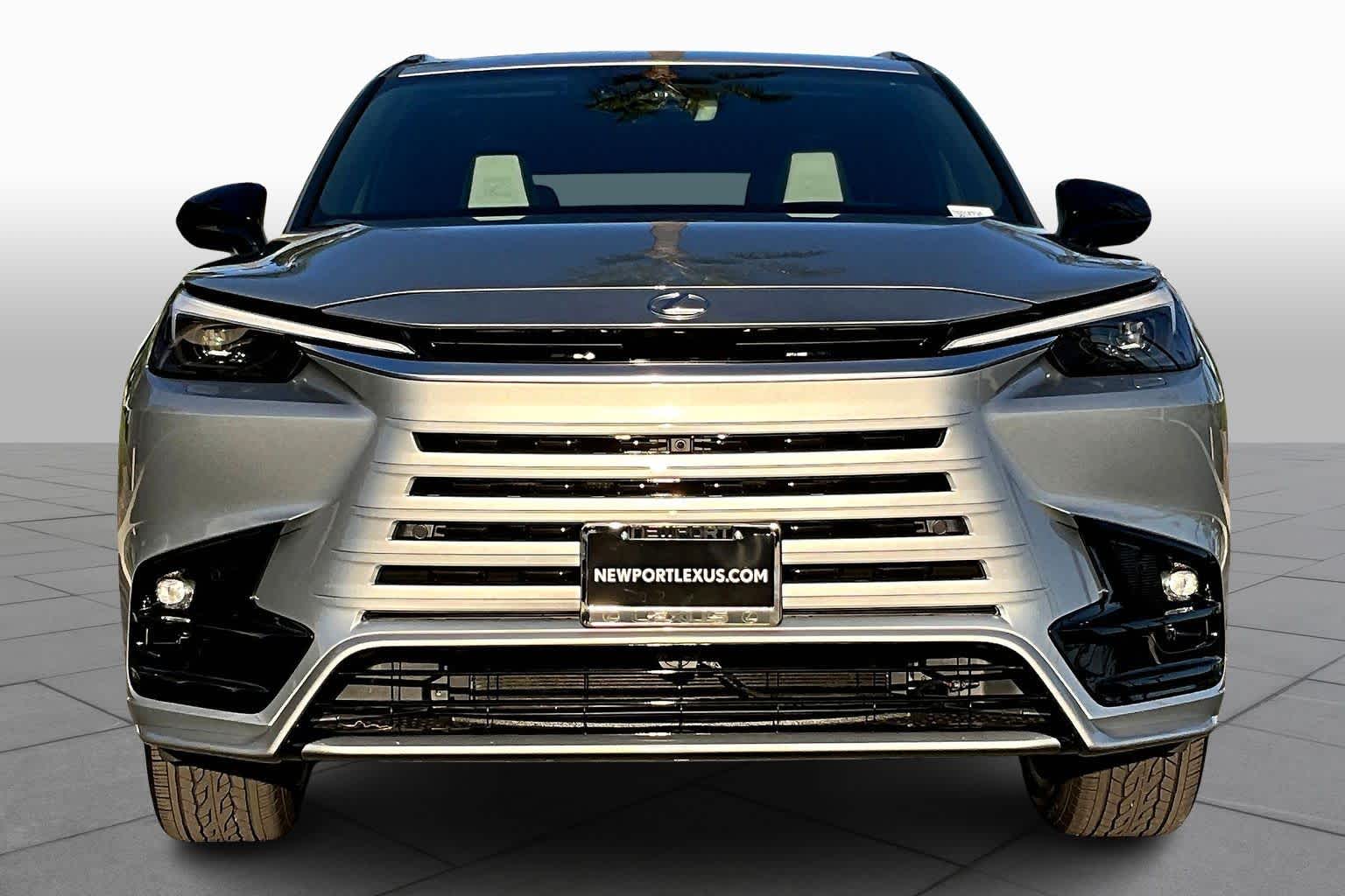 2026 Lexus TX 500h F SPORT Performance Premium photo 3