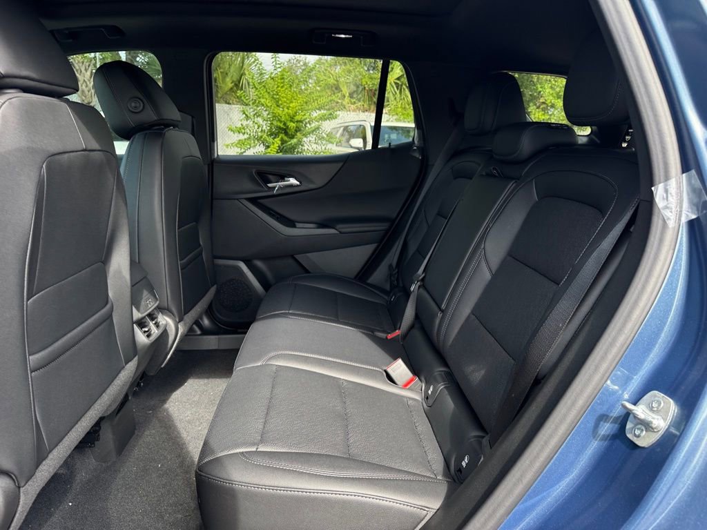 2026 Chevrolet Equinox LT photo 11
