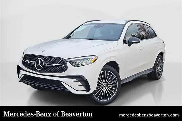 2026 Mercedes-Benz GLC Base's photo