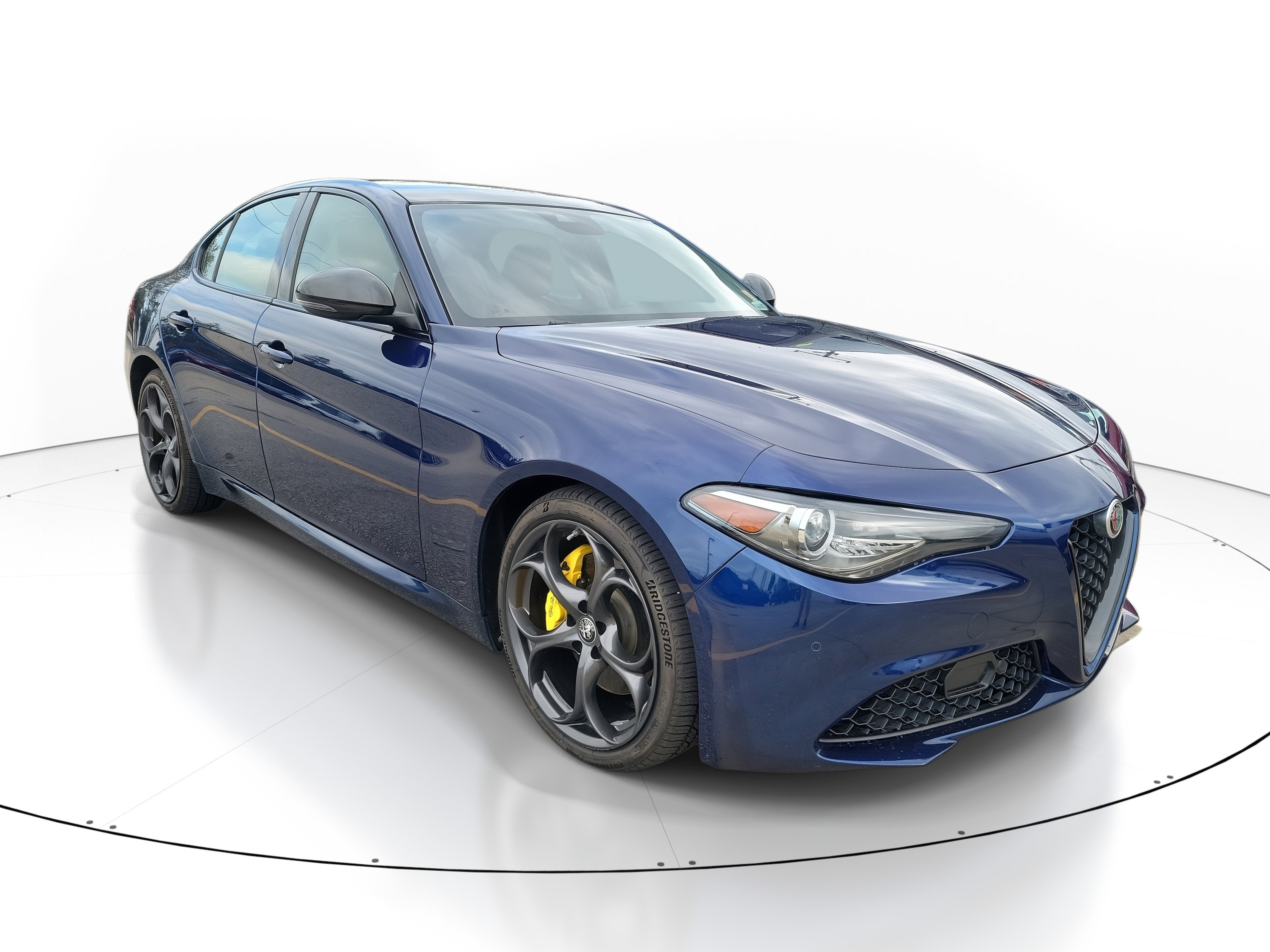 2019 Alfa Romeo Giulia Base