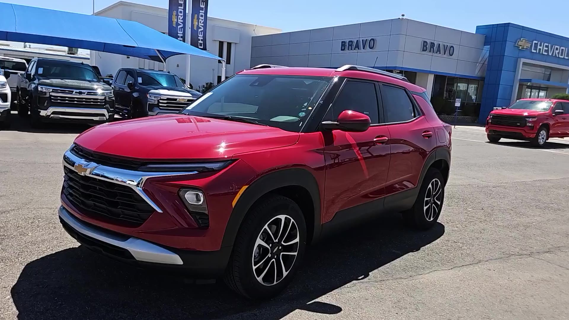 2026 Chevrolet Trailblazer LT photo 2