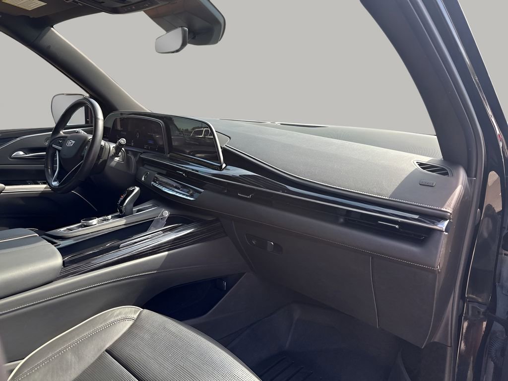 2023 Cadillac Escalade Sport photo 13