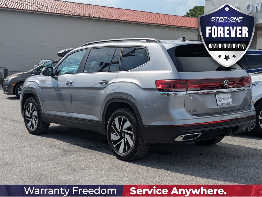 2024 Volkswagen Atlas SE Technology photo 2