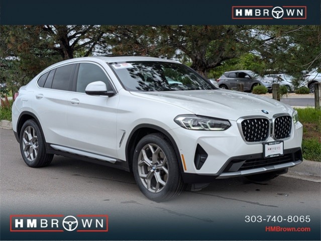 2024 BMW X4 xDrive30i