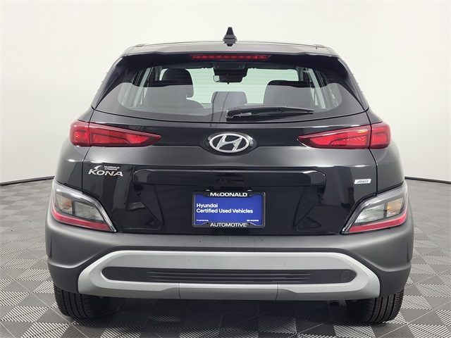 2023 Hyundai Kona SE photo 4