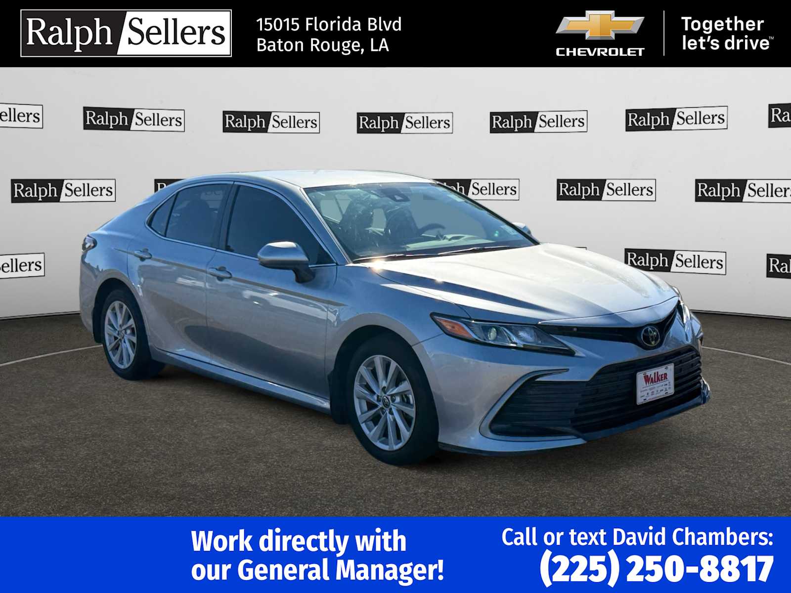 2024 Toyota Camry LE's photo