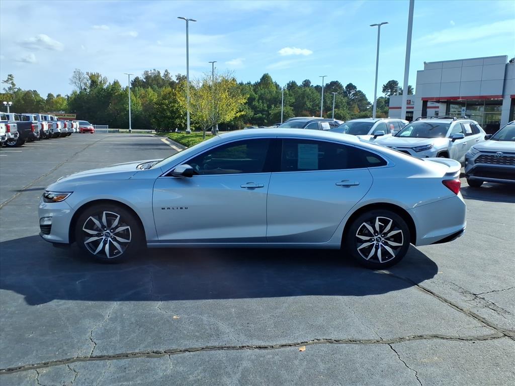 2021 Chevrolet Malibu RS photo 2