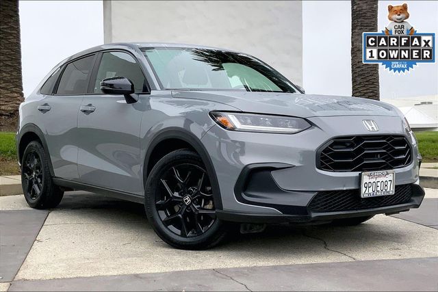 2025 Honda HR-V Sport photo 2