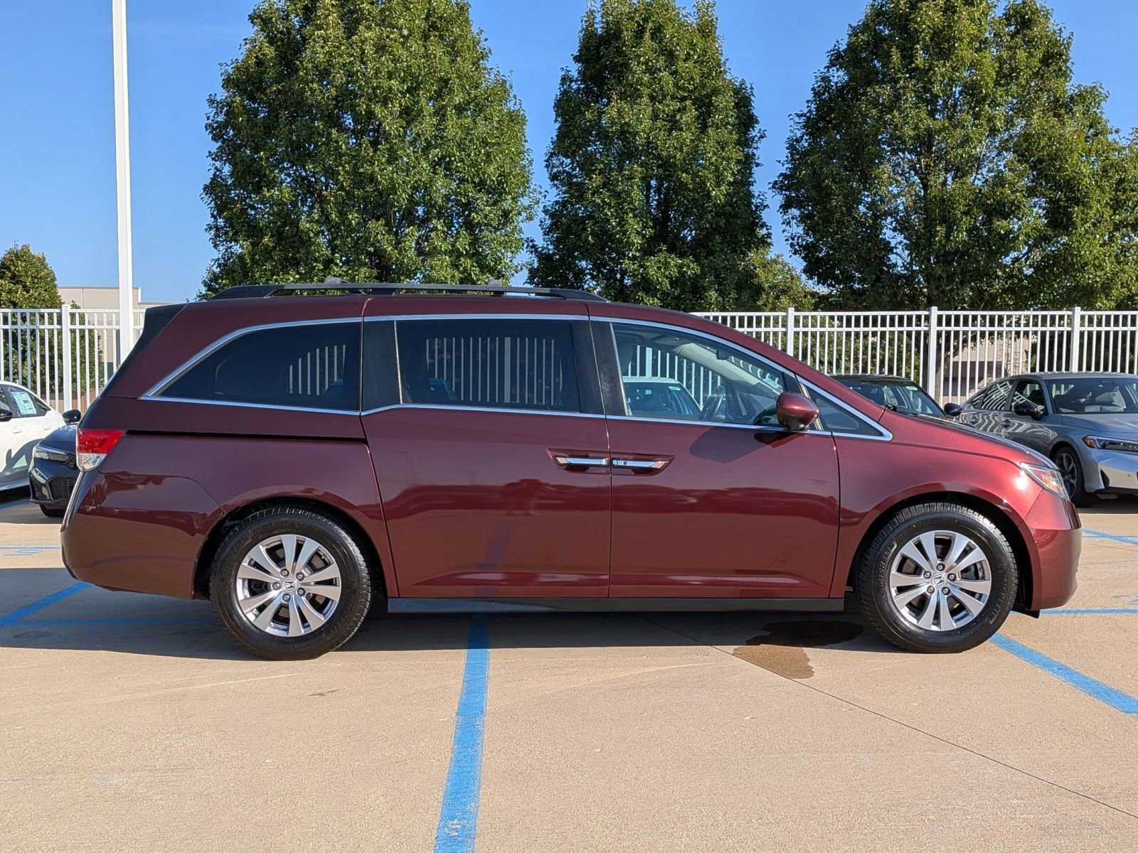 2016 Honda Odyssey EX-L photo 5