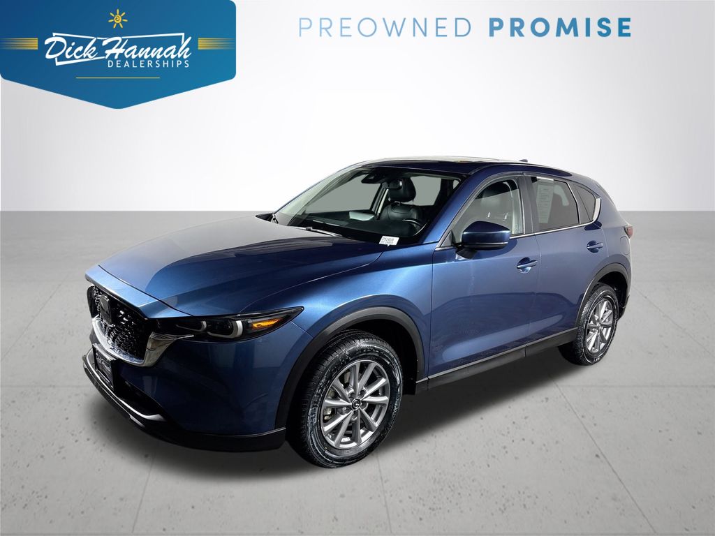 2023 Mazda CX-5 S Preferred package's photo