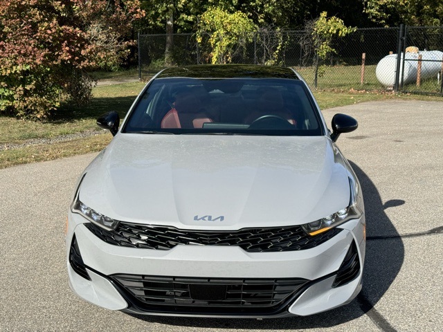 2023 Kia K5 GT-Line photo 2