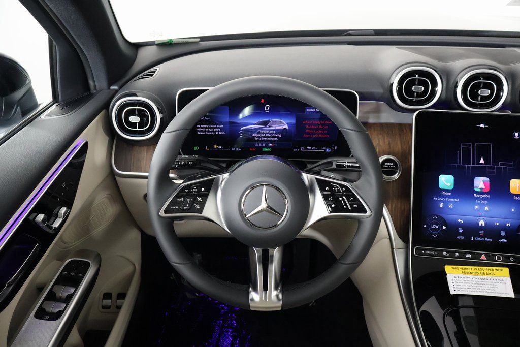 2026 Mercedes Benz GLC 350e 4MATIC photo 3