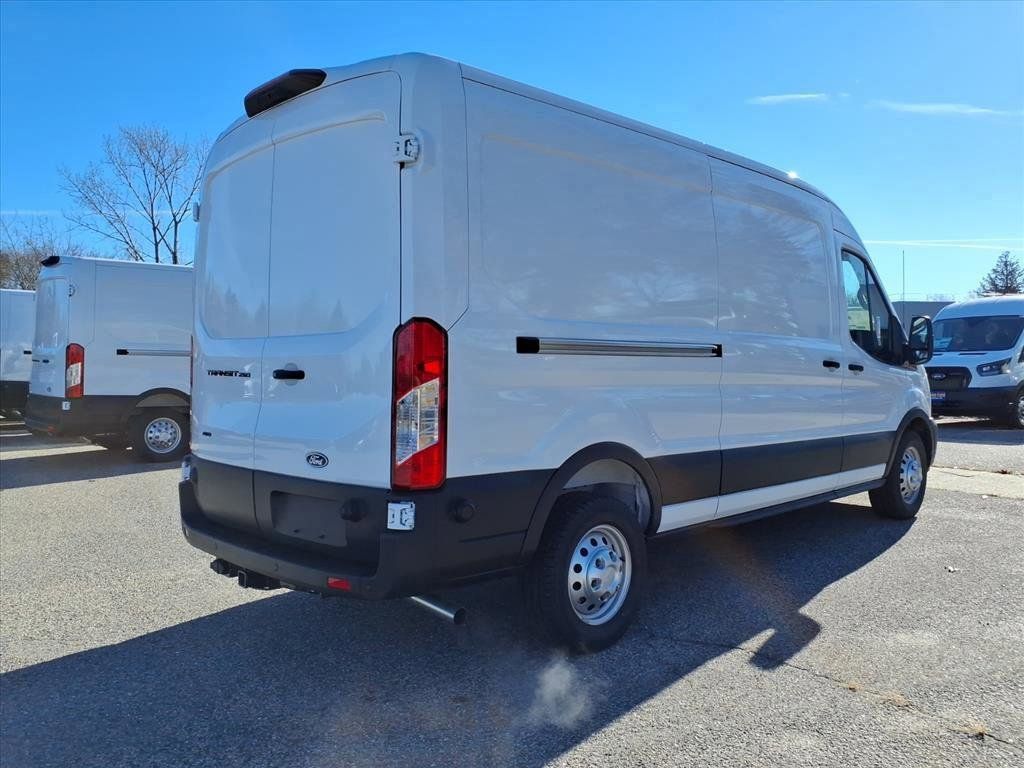 2026 Ford Transit Cargo Van photo 4