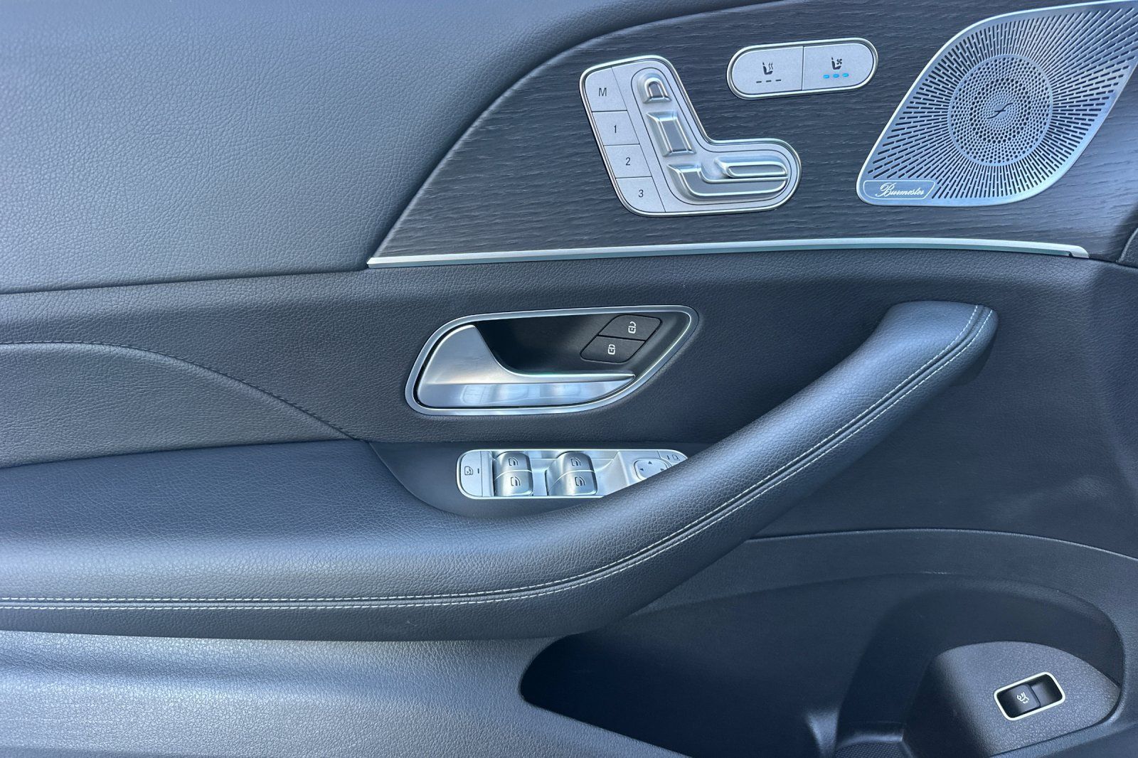 2023 Mercedes Benz GLE 350 photo 19