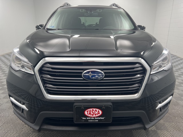 2022 Subaru Ascent Limited photo 3