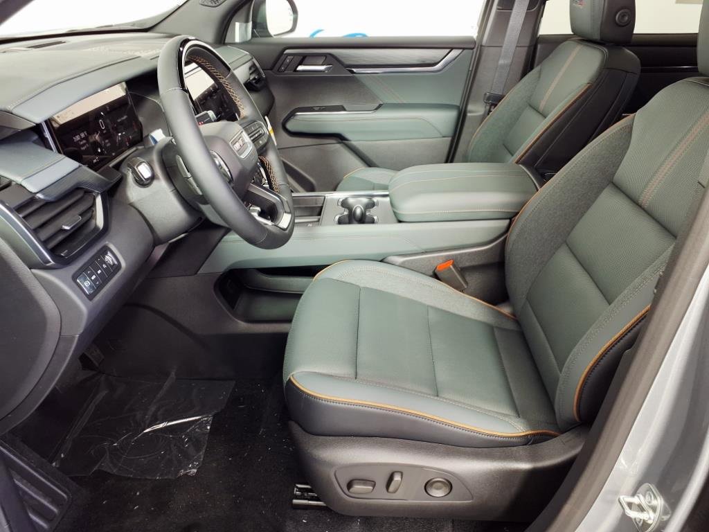 2026 Gmc Acadia AT4 photo 13