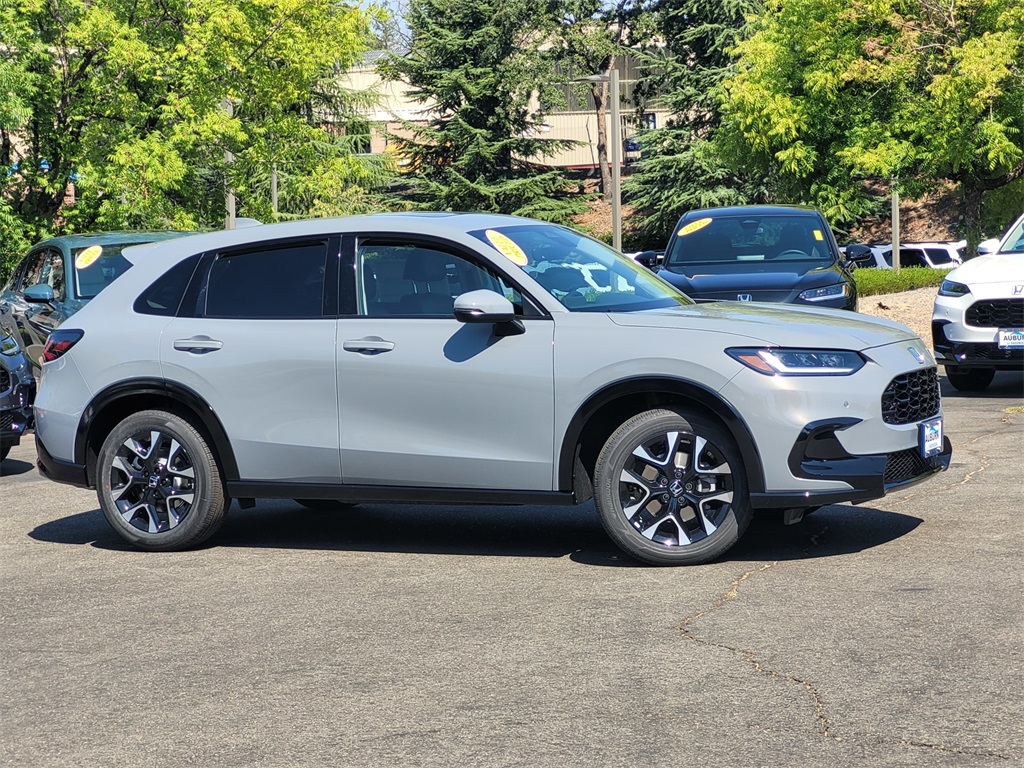 2026 Honda HR-V EX-L photo 2