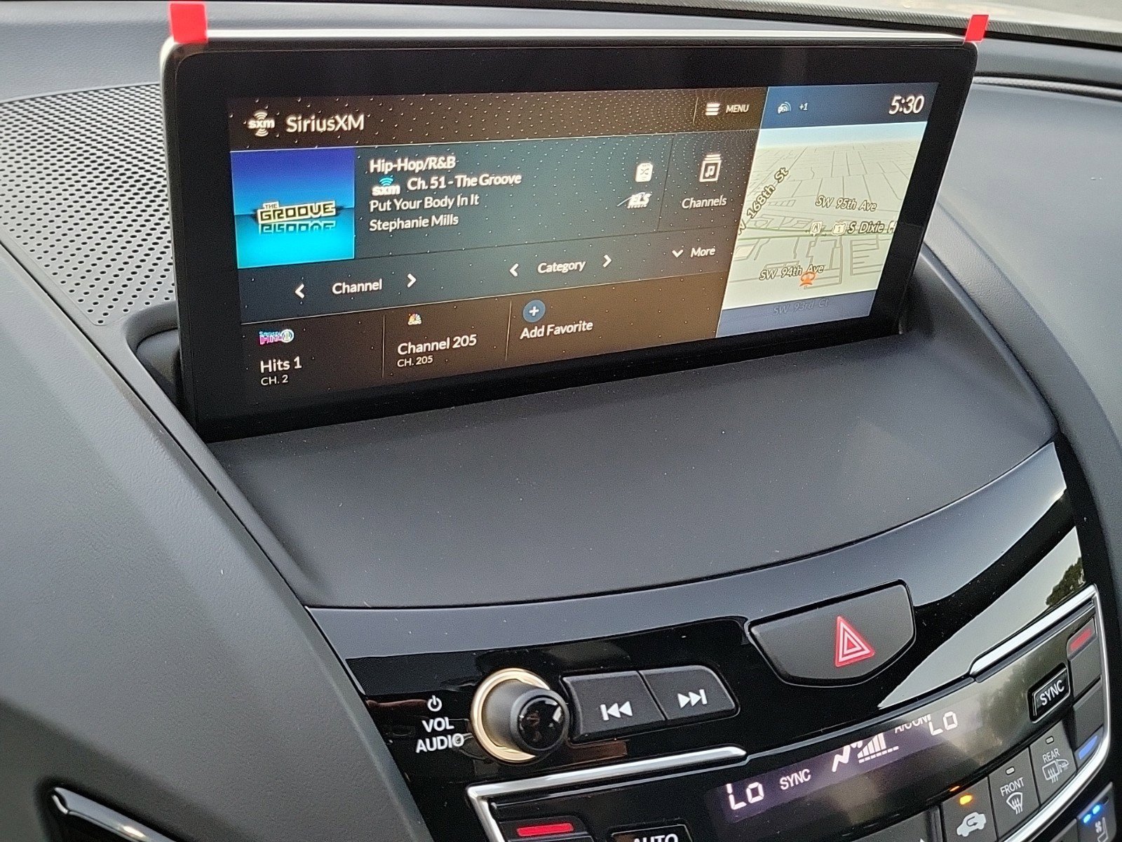 2025 Acura RDX A-Spec Advance photo 15