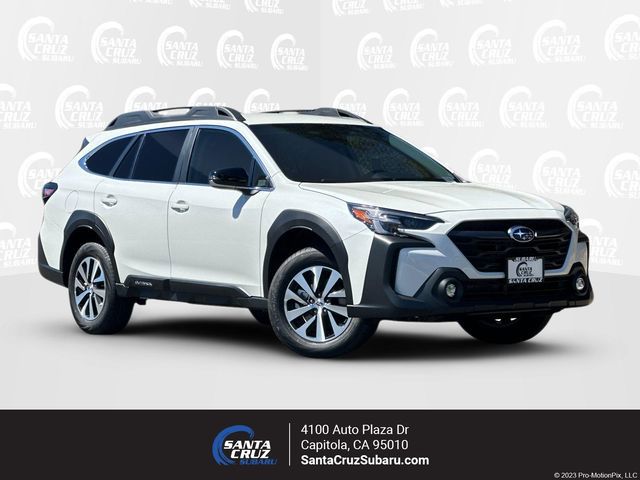 2025 Subaru Outback Premium's photo
