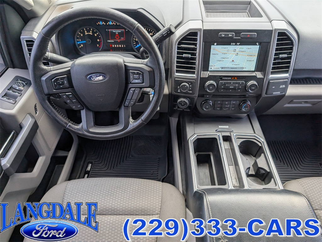 2016 Ford F-150 XLT photo 4