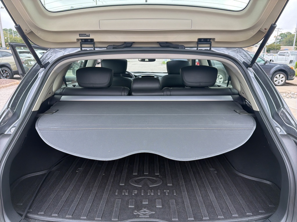 2017 Infiniti QX50 Premium photo 11