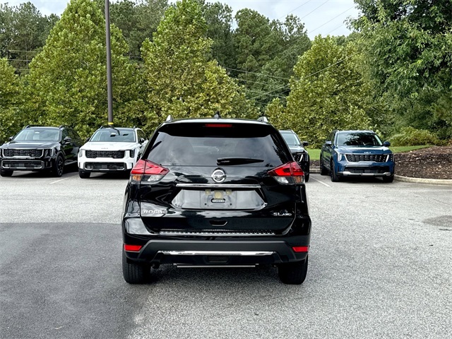 2018 Nissan Rogue SL photo 4
