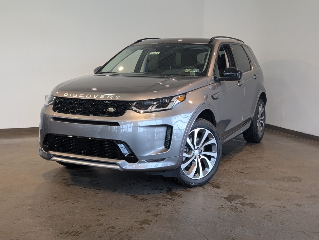 2025 Land Rover Discovery Sport S's photo