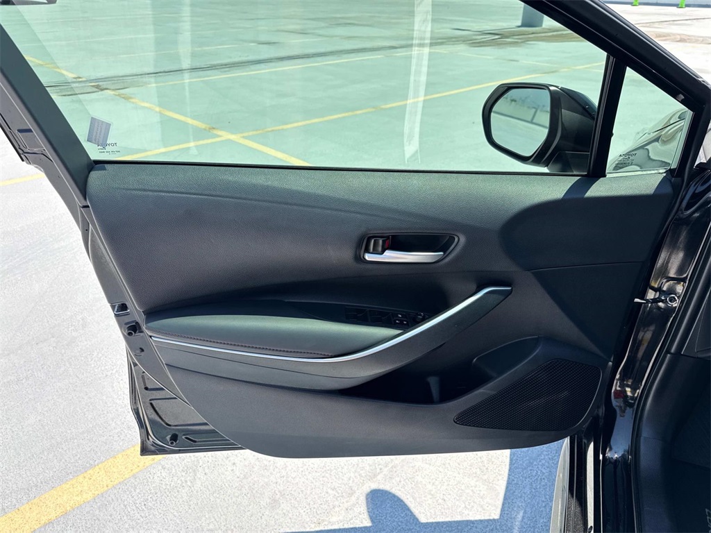2024 Toyota Corolla SE photo 18