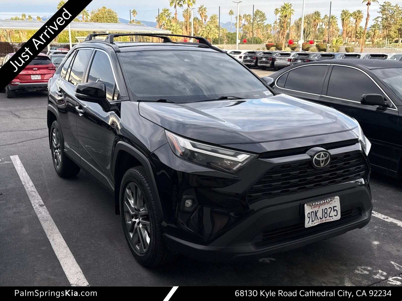 2022 Toyota RAV4 XLE Premium's photo