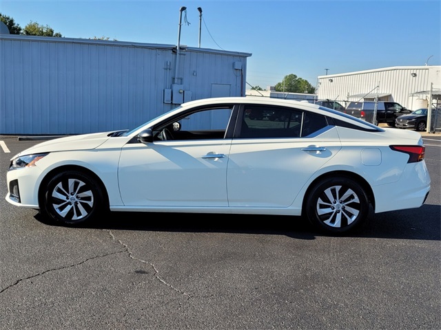 2025 Nissan Altima 2.5 S photo 6