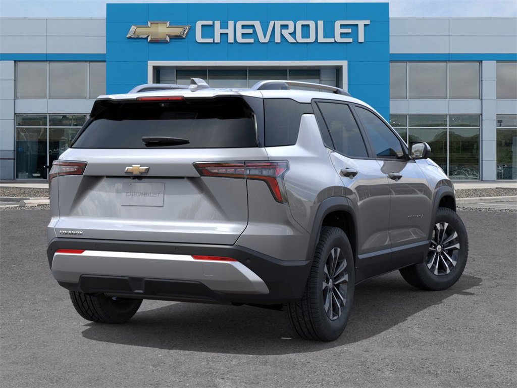 2025 Chevrolet Equinox photo 3
