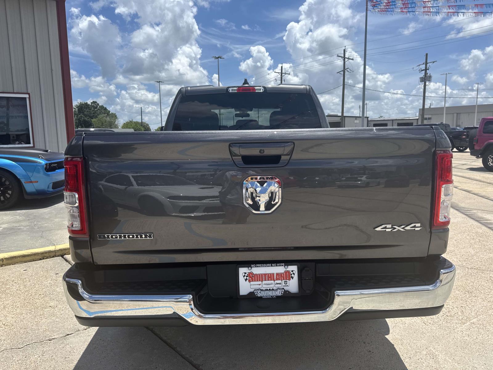 2019 Ram 1500 Laramie photo 4
