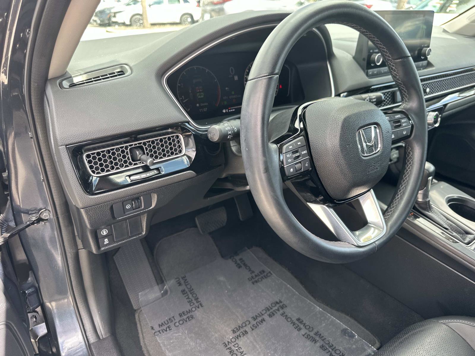 2023 Honda Civic EX-L Hatchback photo 17