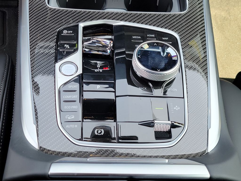 2026 Bmw X7 M60i photo 22