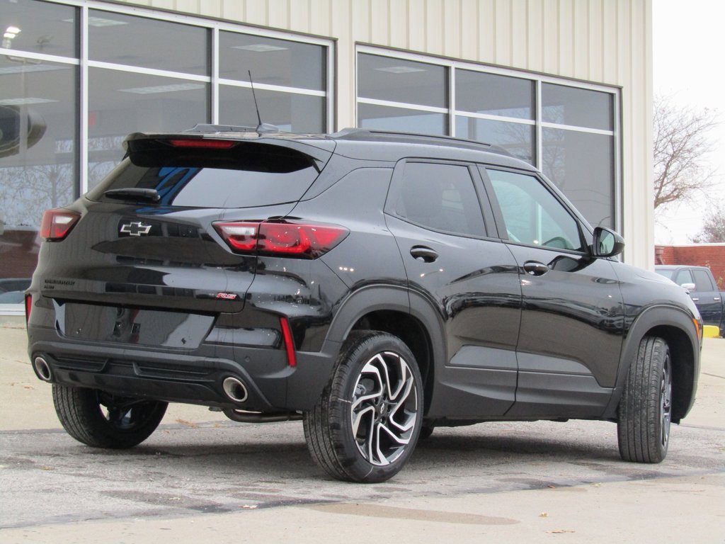 2026 Chevrolet Trailblazer RS photo 3