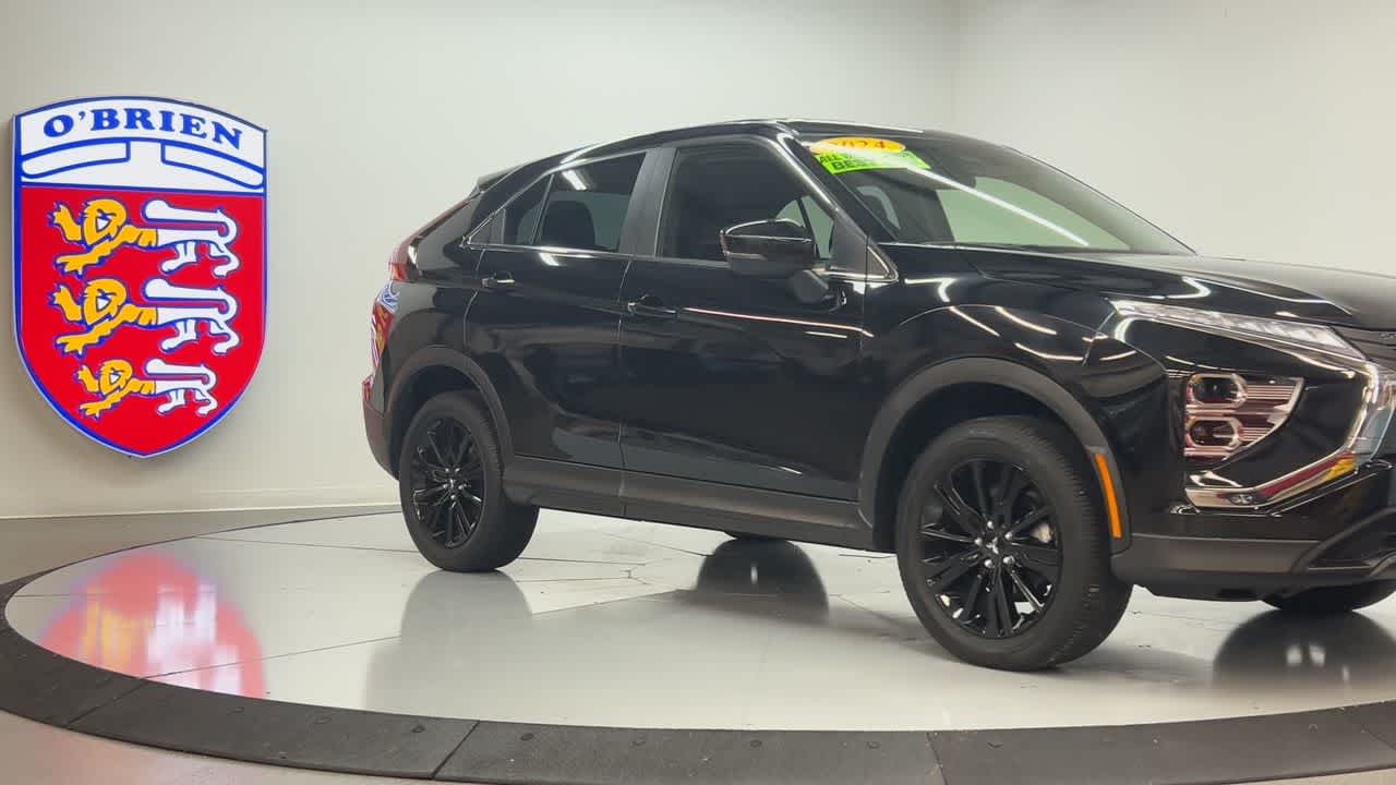 2024 Mitsubishi Eclipse Cross LE Ralliart photo 3