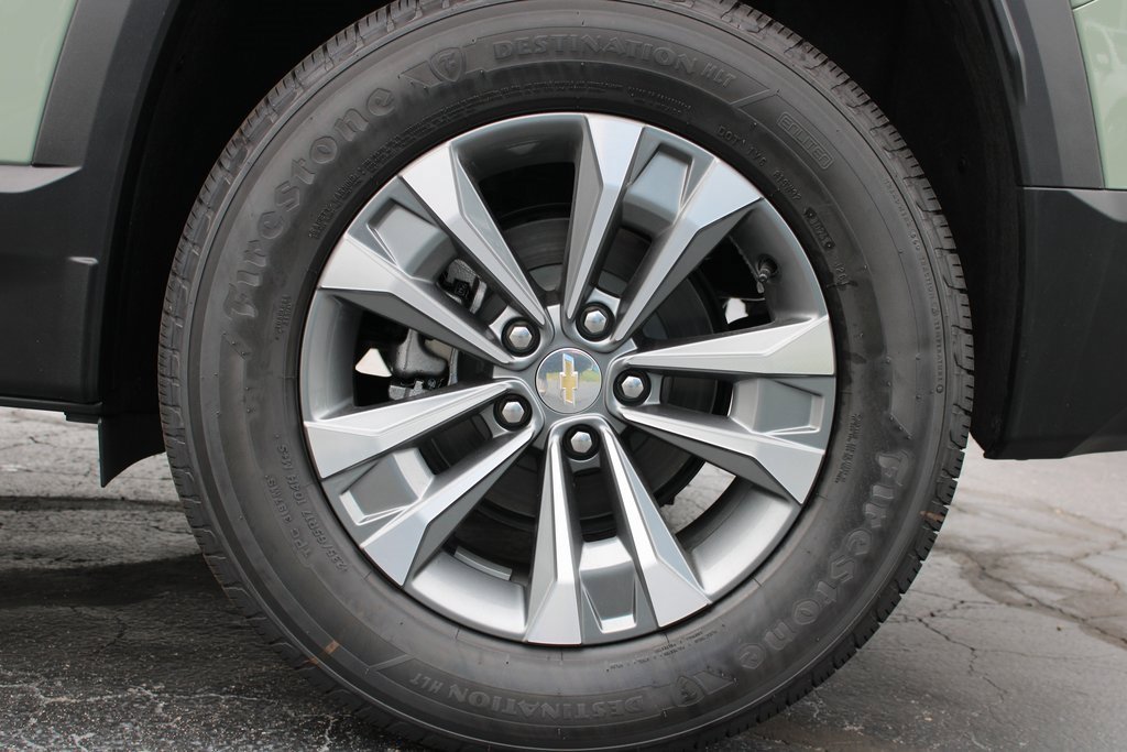 2026 Chevrolet Equinox LT photo 10