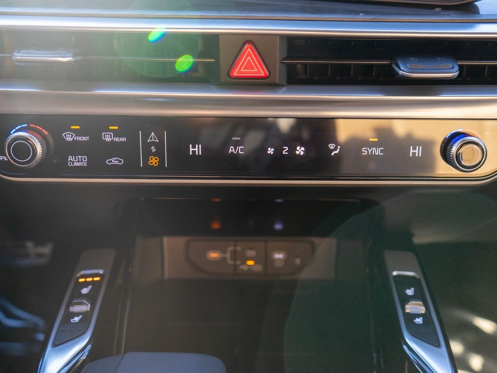 2026 Kia Sorento X-Pro SX Prestige photo 23