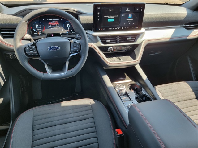2025 Ford Explorer ST-Line photo 28
