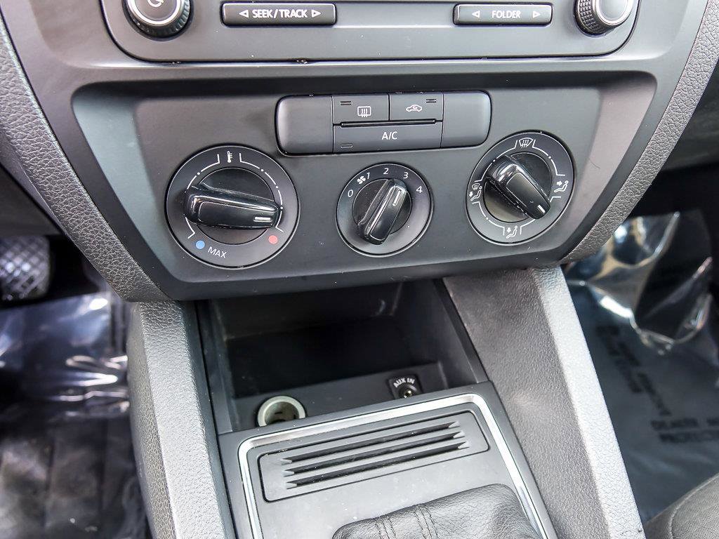 2015 VOLKSWAGEN JETTA - Image 17