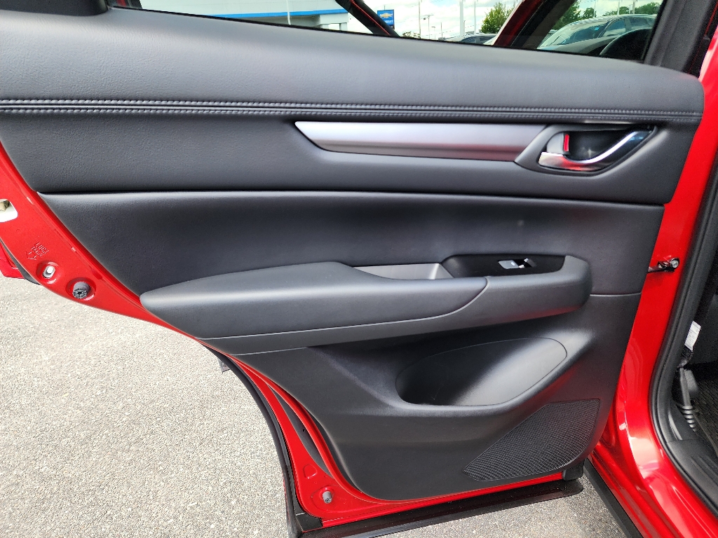 2022 Mazda CX-5 2.5 S Preferred photo 28