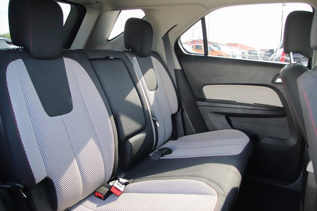 2012 Chevrolet Equinox photo 24