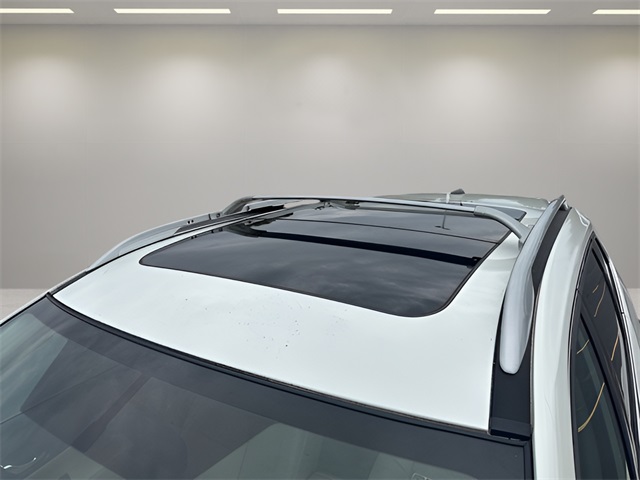 2015 Nissan Rogue SL photo 9