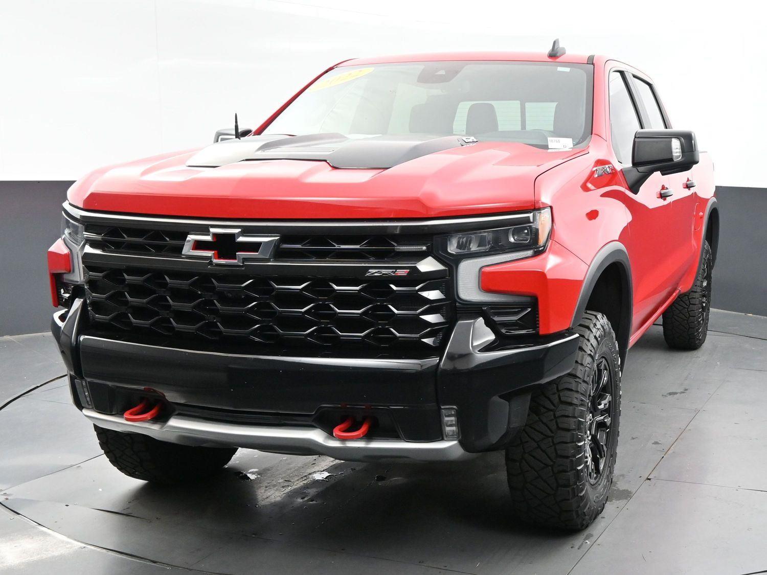 2022 Chevrolet Silverado 1500 ZR2 photo 2