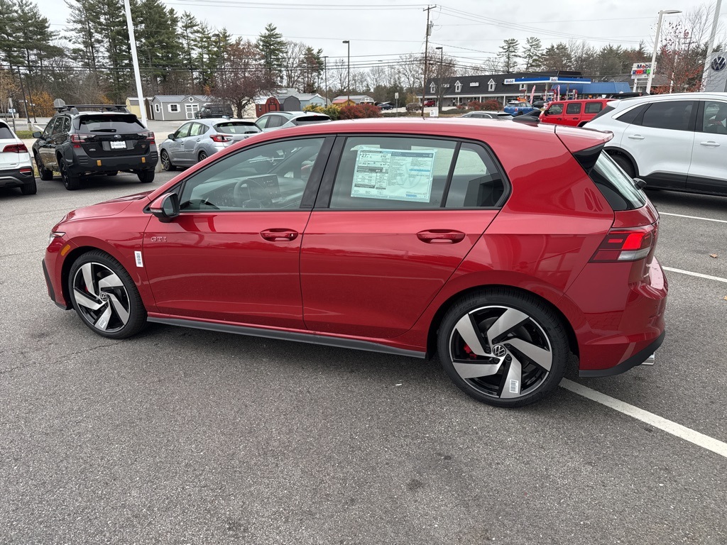 2026 Volkswagen Golf GTI S photo 4