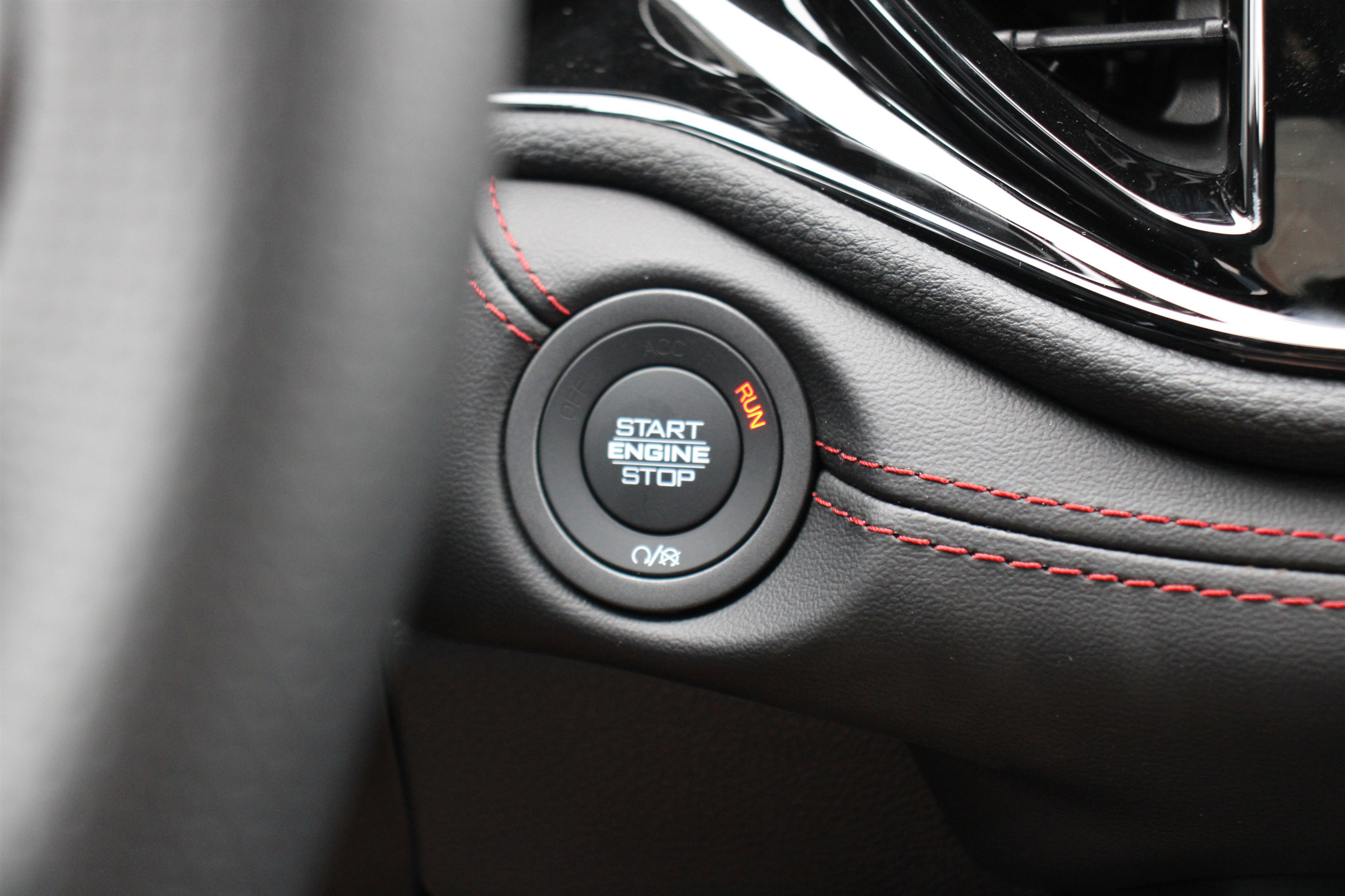 2026 Dodge Durango GT photo 3